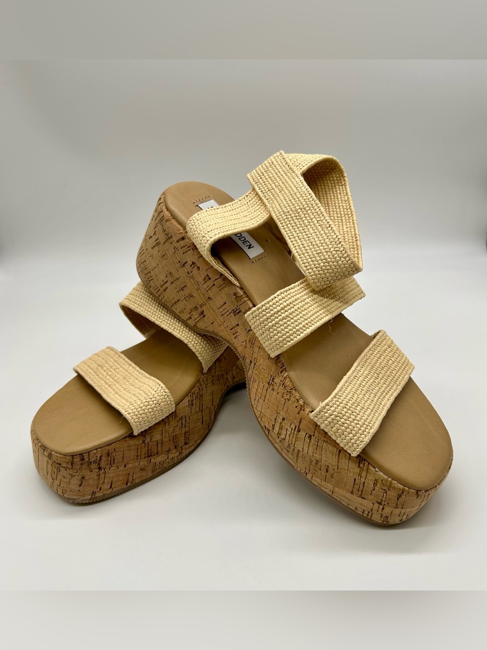 Steve Madden Beige “Maranda”  Woven Straps Cork Platform Sandals Size 8 NWT